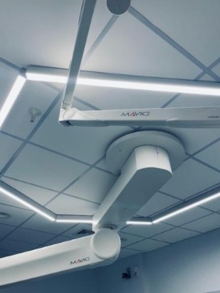 Quirófano equipado en Panamá con luces led